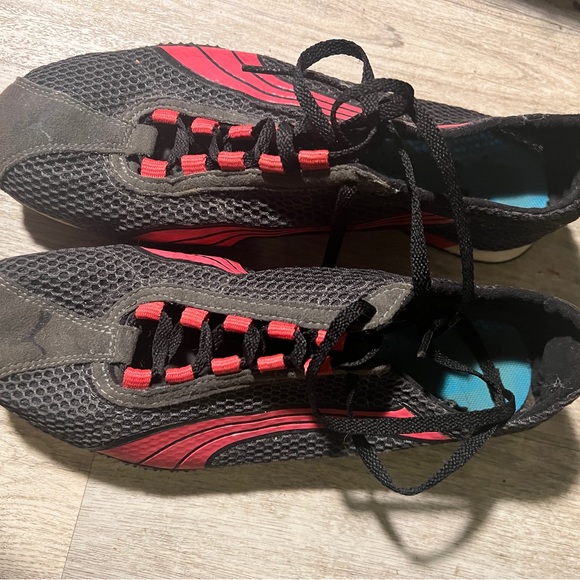 Puma running sneakers - Picture 1 of 5